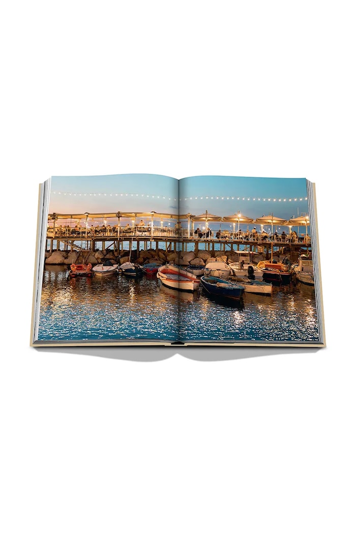 Assouline book Napoli Amore by Cesare Cunaccia — photo 10