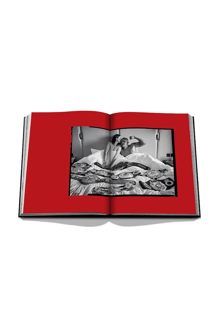 Assouline photo book Undisputed Usyk vs. Fury | Legend, Cal Fussman — photo 10