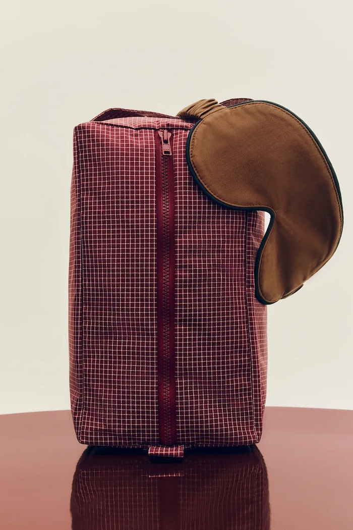 HAY makeup bag textile material 14 x 26 x 14 cm — photo 2