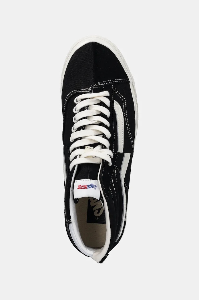 Vans trainers Clash The Wall — photo 4