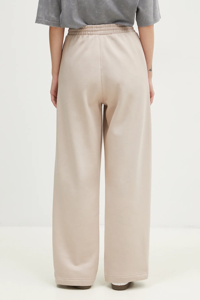 adidas Originals joggers Femme Galore Wideleg Fleece Pants — photo 3