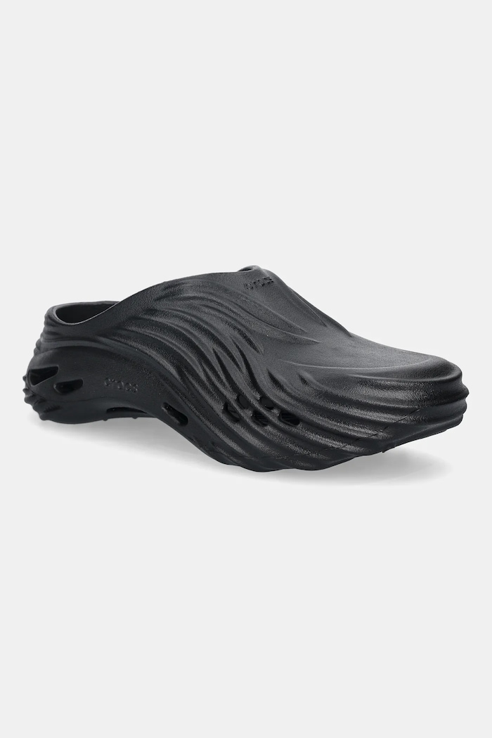 Crocs sliders Echo Wave Clog