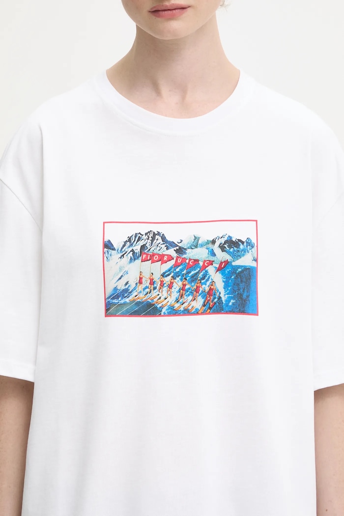 Fiorucci cotton t-shirt Winter Waterskiing Print Boxy — photo 4