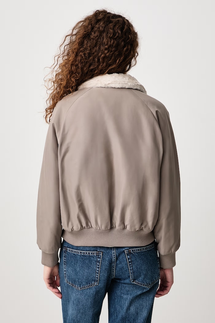 Puma reversible jacket Women's — photo 3