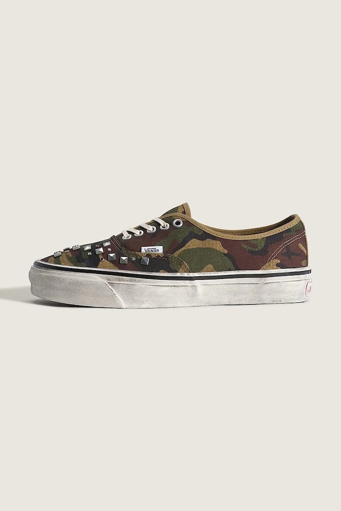 Vans LX Authentic 44 plimsolls Women's Low