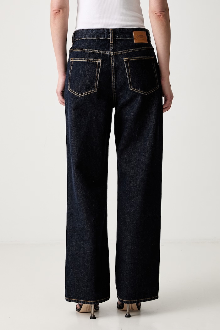 GANNI Izey straight jeans Women's — photo 3