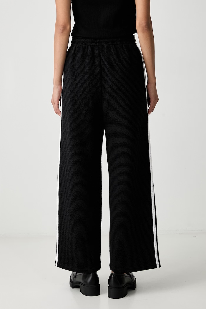 adidas Originals Firebird Crop sweatpants Women's — photo 3