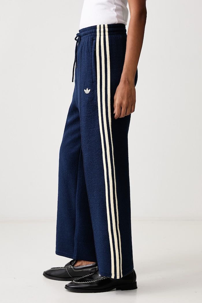 adidas Originals Firebird Crop sweatpants Women's — photo 4