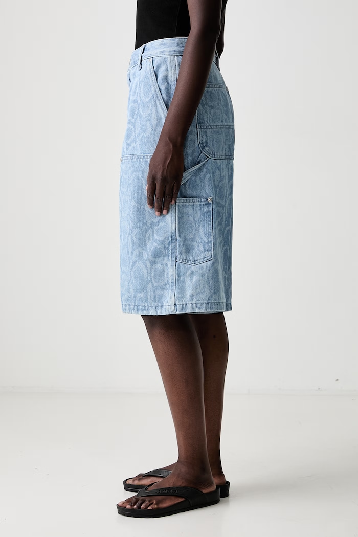 Carhartt WIP W Snake Nixon Double Knee carpenter shorts denim Women's — photo 4