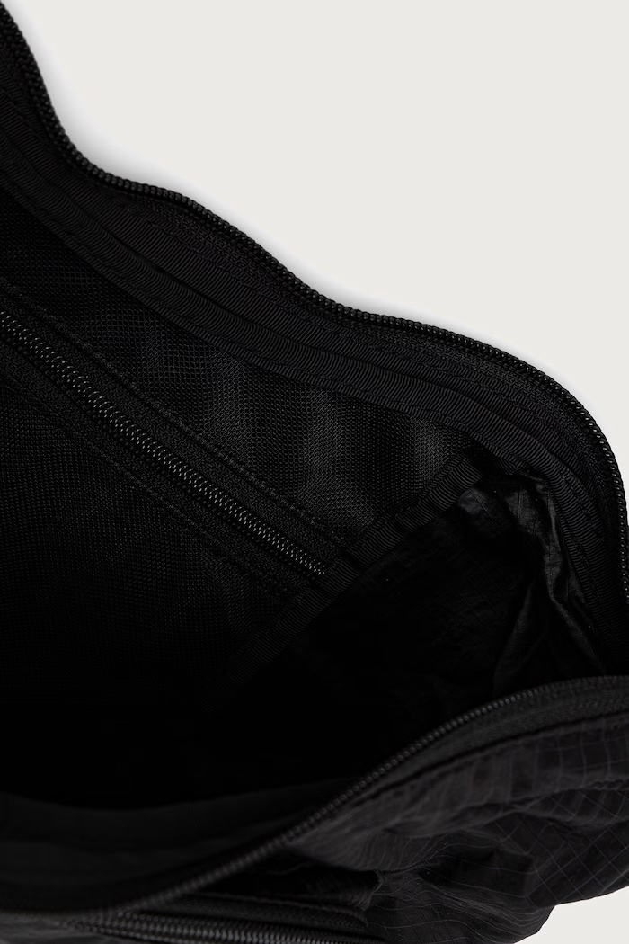 The North Face NEVERstop 6L crossbody bag Women's — photo 5