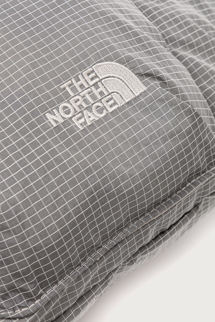 The North Face NEVERstop 18L belt bag Women's — photo 4