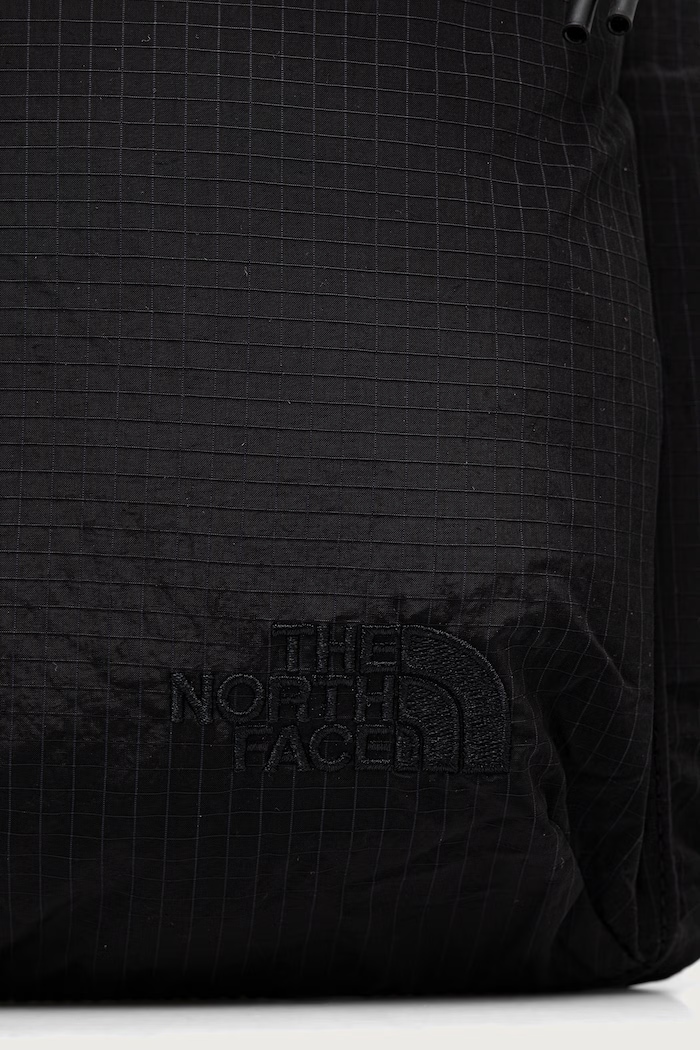 The North Face NEVERstop 18L belt bag Women's — photo 5
