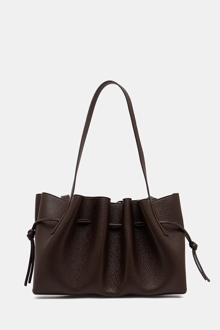 Yuzefi SCALLOP SHOULDER bag Women's leather