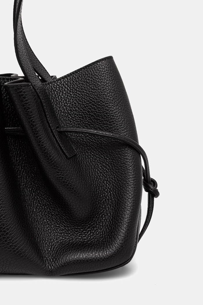 Yuzefi SCALLOP SHOULDER drawstring bag Women's leather — photo 3