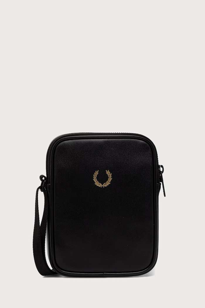 Fred Perry pouch leather