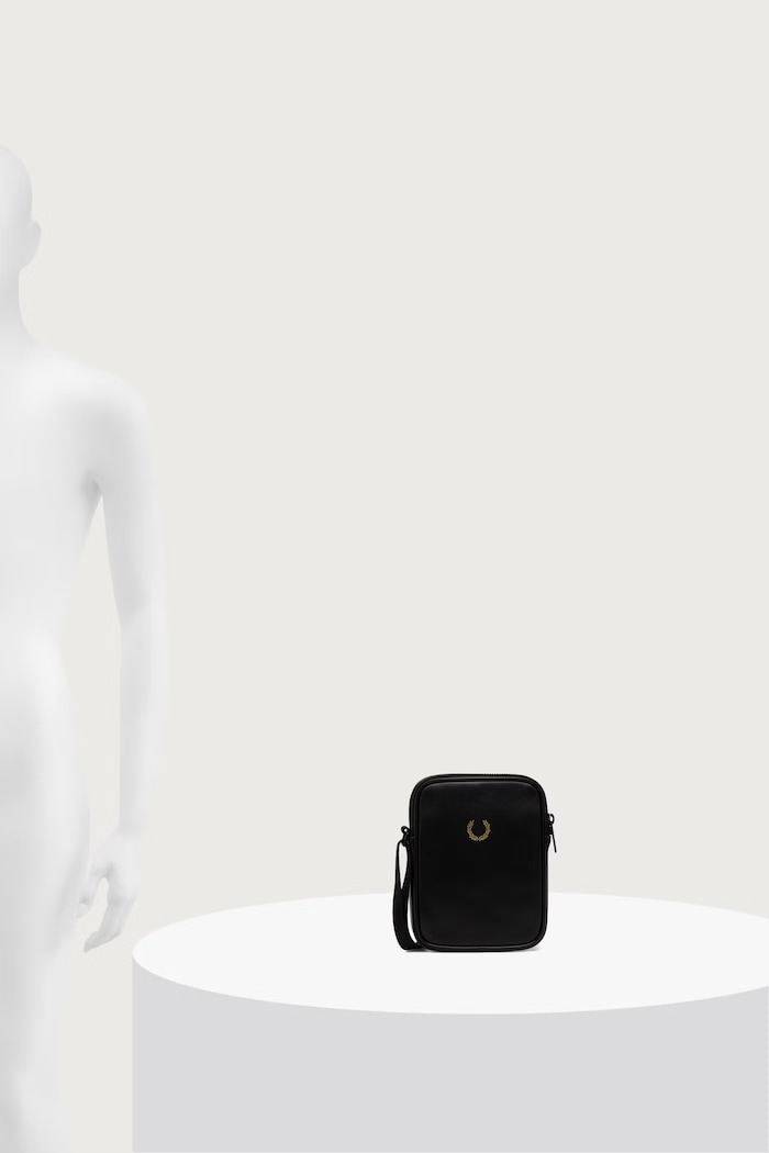 Fred Perry pouch leather — photo 6
