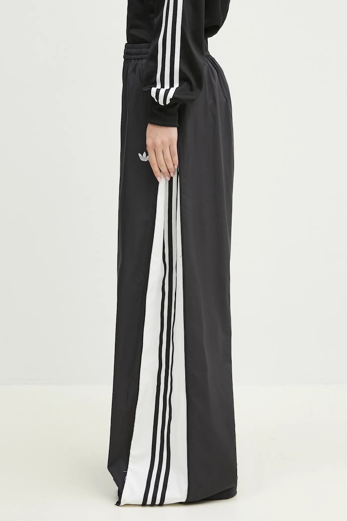 adidas Originals joggers WOVEN TP — photo 2