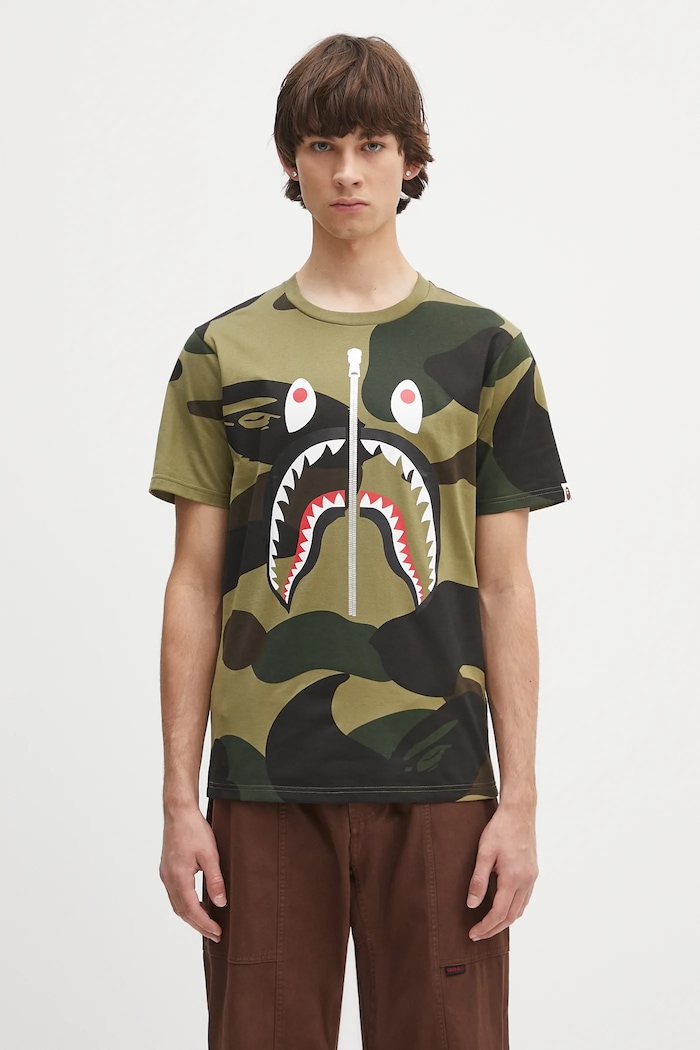 A Bathing Ape cotton t-shirt Giant 1St Camo Shark