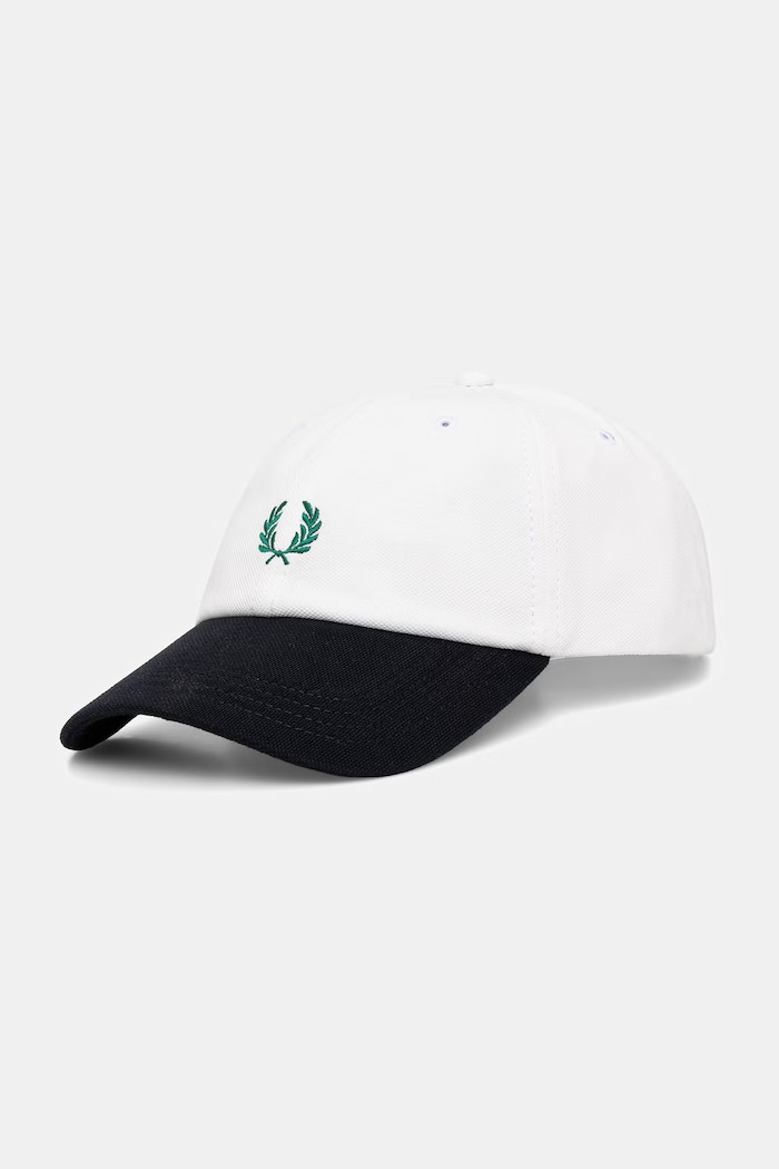 Fred Perry cap with a visor cotton