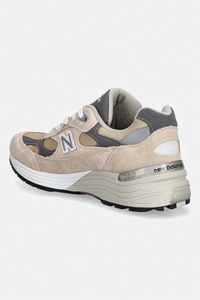 New Balance U992 Made in USA sneakers Women's — photo 3