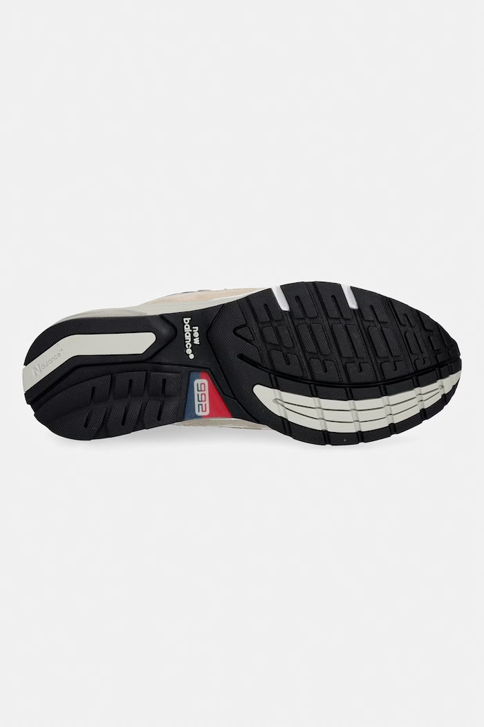 New Balance U992 Made in USA sneakers Women's — photo 5