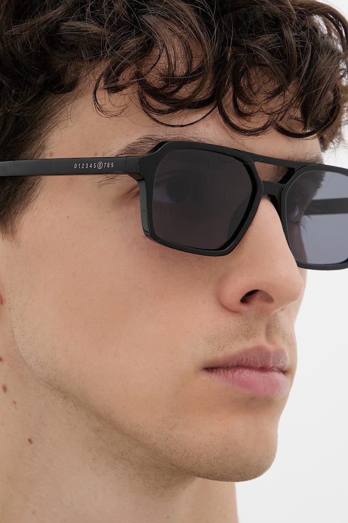 MM6 Maison Margiela LUNETTES 7 black sunglasses — photo 8