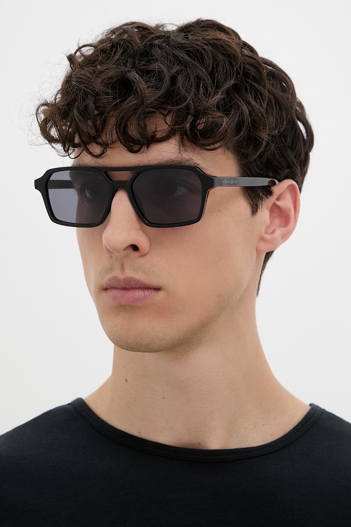 MM6 Maison Margiela LUNETTES 7 black sunglasses — photo 4